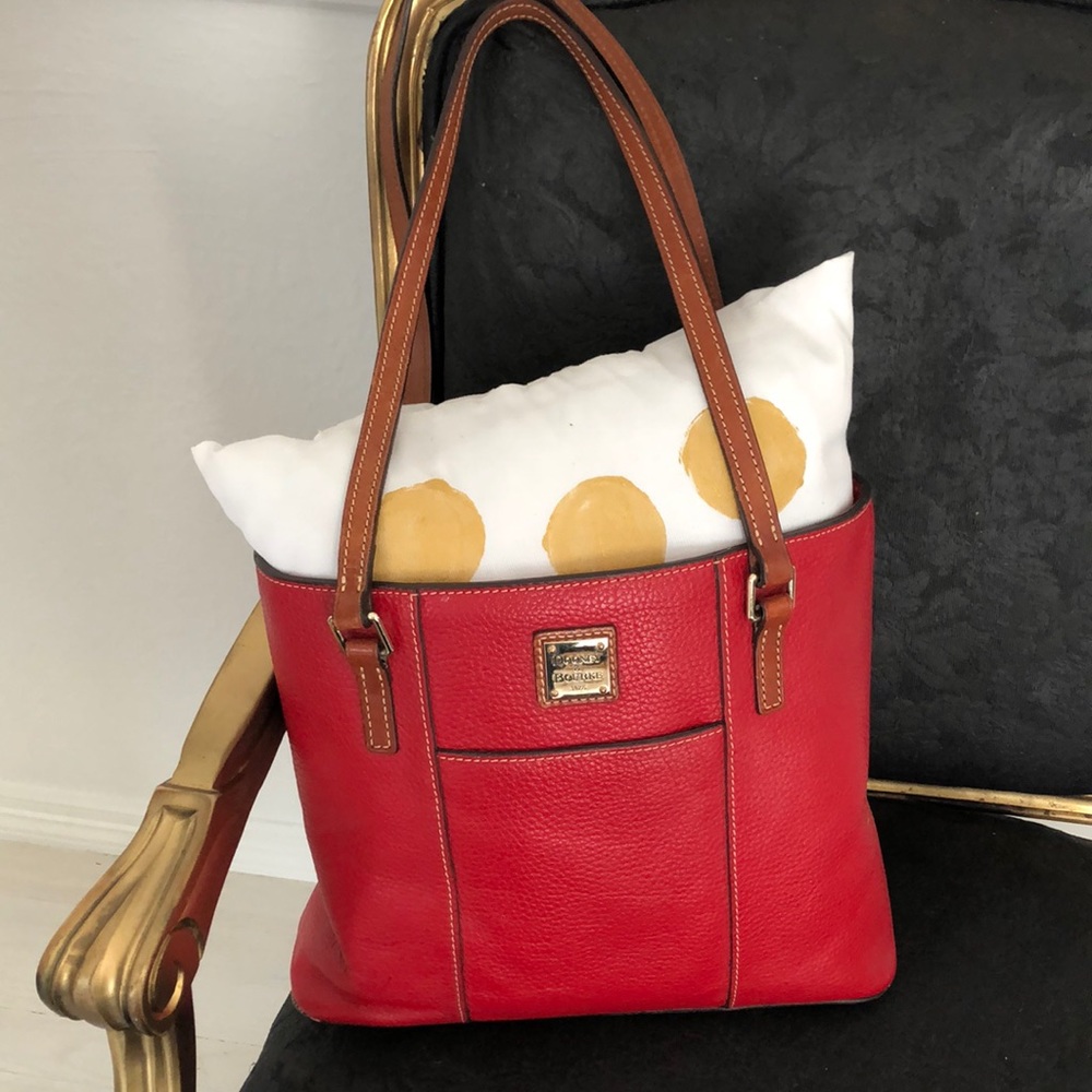 Dooney & Bourke bag